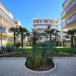 Immogroom - Garden - Bikes - Bbq - Parking - Ac