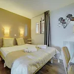 Immogroom - Sea View- Pool- Parking- Garden