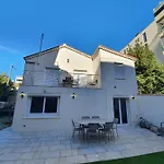 Paradise House 70M2, By Welcome To Cannes