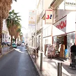 Central 1 Bedroom Riouffe 2 Mins From The Palais And Croisette 206