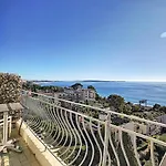 Un Palais Au Prix D\'Un 3 Etoiles