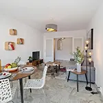 Majestic Apartment