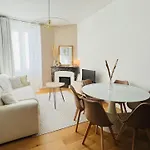 Charmant Appartement 3 Etoiles, Chaleureux Et Bien Equipe