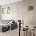 Appartement 2P Centre De Cannes Avec Balcon