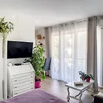 Carnot - Studio centre 8 minutes palais