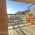 Appartement cosy à 50M de la plage