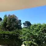 Cannes Center Parking Very Calm California Neighborhood
