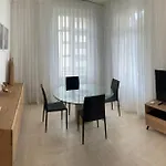 Beautiful Apartment 2Mn Walking Distance From La Croisette And The Beach