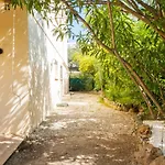 2-Bedroom Apartment With Garden