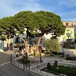 C054-Bel Appartement Lumineux Au Coeur Du Suquet