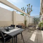 Comfy Apartment With Residential Swimming Pool