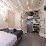 Beautiful Studio 14 M For 2 With Wi-Fi Downtown