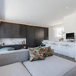 Luxurious Penthouse Rooftop Martinez Croisette