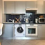 Studio W/ Balcony Ideal For Congress & Holidays