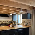 Cannes Centre Ville Appartement Atypique En Duplex 85M2
