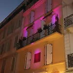 Hotel Carolina