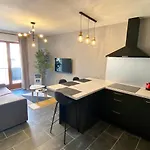 Le Marignan By Scls Locations