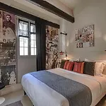 C075-Old Town Cannes - Duplex Apartment