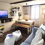 C075-Old Town Cannes - Duplex Apartment