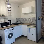 Appartement Ds Residence Privee Avec Piscine A 5 Min A Pied Plage!!
