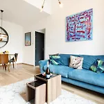 Douceur De Vivre Yourhosthelper
