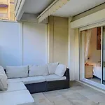 Henri Camille Real Estate - Golden - One Bedroom Apt Swimming Pool