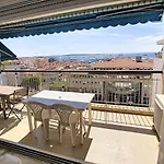 2, 3 And 4 Bedroom Sea View Forville Apartments 5 Mins From The Palais