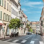 Luxury Apartment In Cannes / 300M From Palais Des Festivals / Parking Included