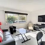 Luxueux Appartements Idealement Situes En Plein Centre Ville De Cannes