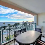 Immogroom - 1Br Sea View - Wifi - Terrace - Ac - Pool - Parking