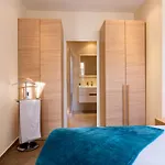 2-Br Steps From The Palais Des Festivals