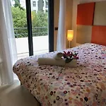 Appartement Montfleury, 2 Terrasses, 2 Chambres , 2 Sdb , Pkg Prive Piscine, 15 Min Walk To Croisette Beach And Palais Des Festivals