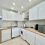 Appartement Renove A 100 M De La Croisette