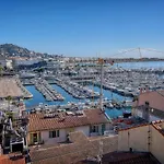 Immogroom - Refurbished - Sea View - Wifi - Air Conditioning