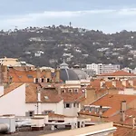 Appartement Sous Les Toits 5 Min Du Palais A Pied