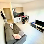 CHÂTEAU PICAUD - MAGNIFIQUE STUDIO -à 2min DU BORD DE MER