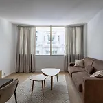 Beautiful Renovated Apartment - 1Br4P - 300M From The Beach