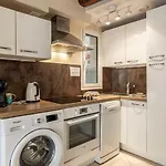 Magnificent Atypical 3-Room 2Br6P - Meynadier
