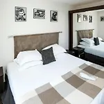 2 Room Terraced Apartment Cannes Centre
