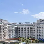 Sublime Renovated Apartment - 4P1Br - Terrace