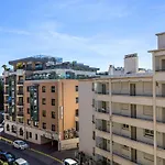 Beautiful Haussmannian Apartment - South Balcony