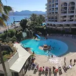Appartement Cannes La Bocca Avec Vue Mer
