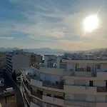 Cannes Bord De Mer