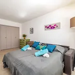 Apartment Les Sablons By Interhome