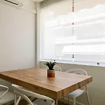 Cozy Renovated Apartment - Close To Martinez Hotel
