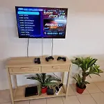 Magnifique Appartement Vue Mer Parking Piscine Plage Climatise