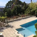 Stunning 3-Br Apartment With Large Terrace And Pool