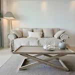 Apartment In A 8 Hectares Park Incredible View