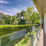 Stylish 1Bdr Apt W/Huge Balcony/Shared Roof Pool