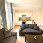 Cosy Apartment In Cannes With A Terrasse